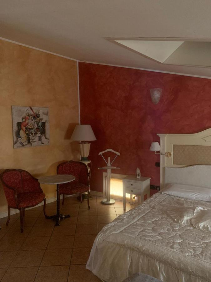 Hotel Due Colonne San Bonifacio Exterior photo