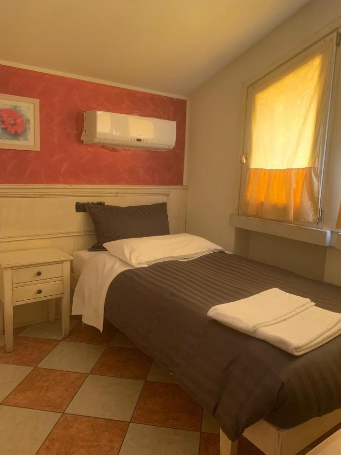 Hotel Due Colonne San Bonifacio Exterior photo